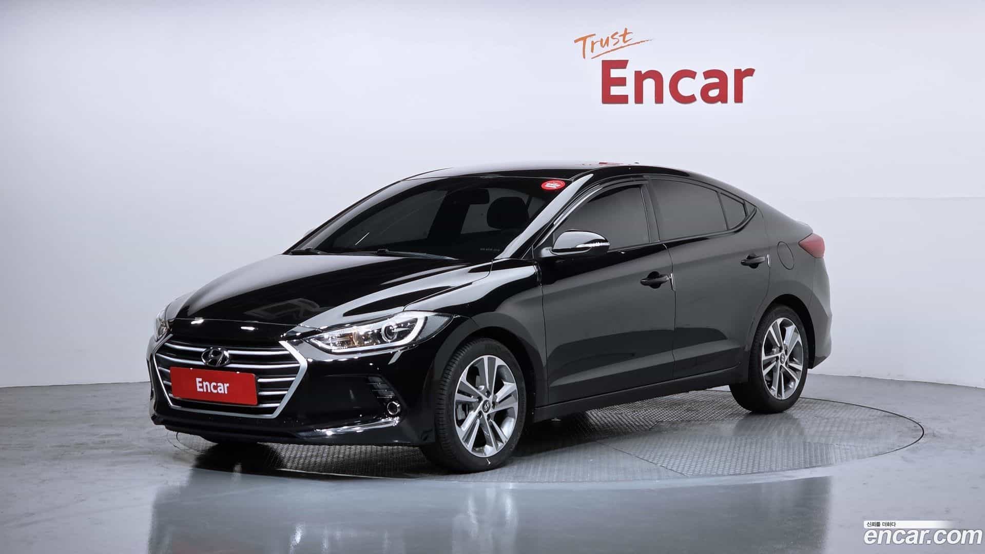 AVANTE Hyundai 2017.6-OUTER-001