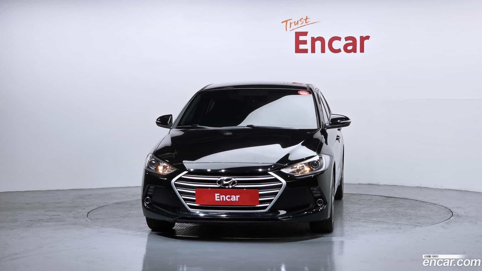 AVANTE Hyundai 2017.6-OUTER-003