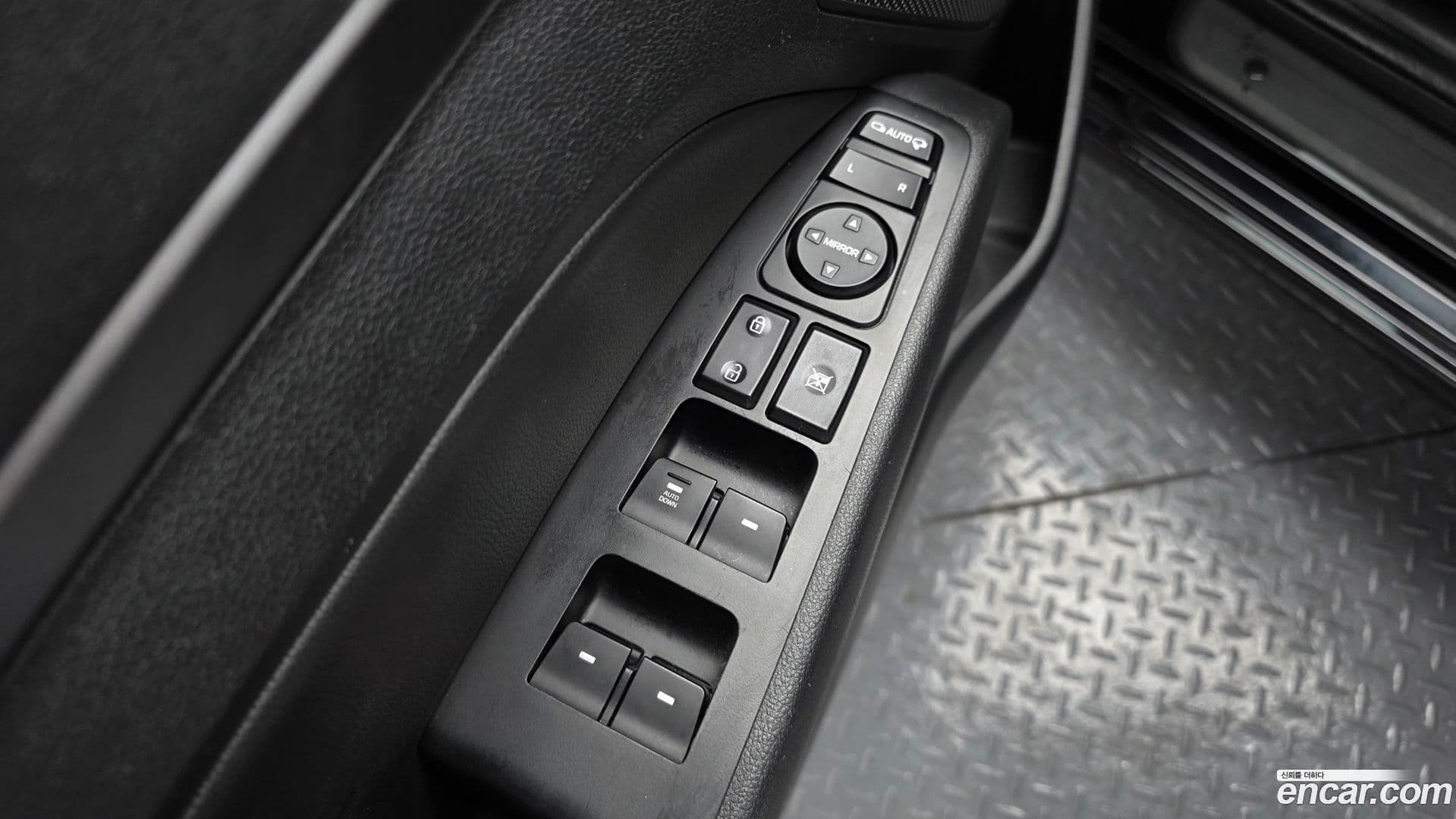 Main__Slider__Photo:AVANTE Hyundai 2017.6-16