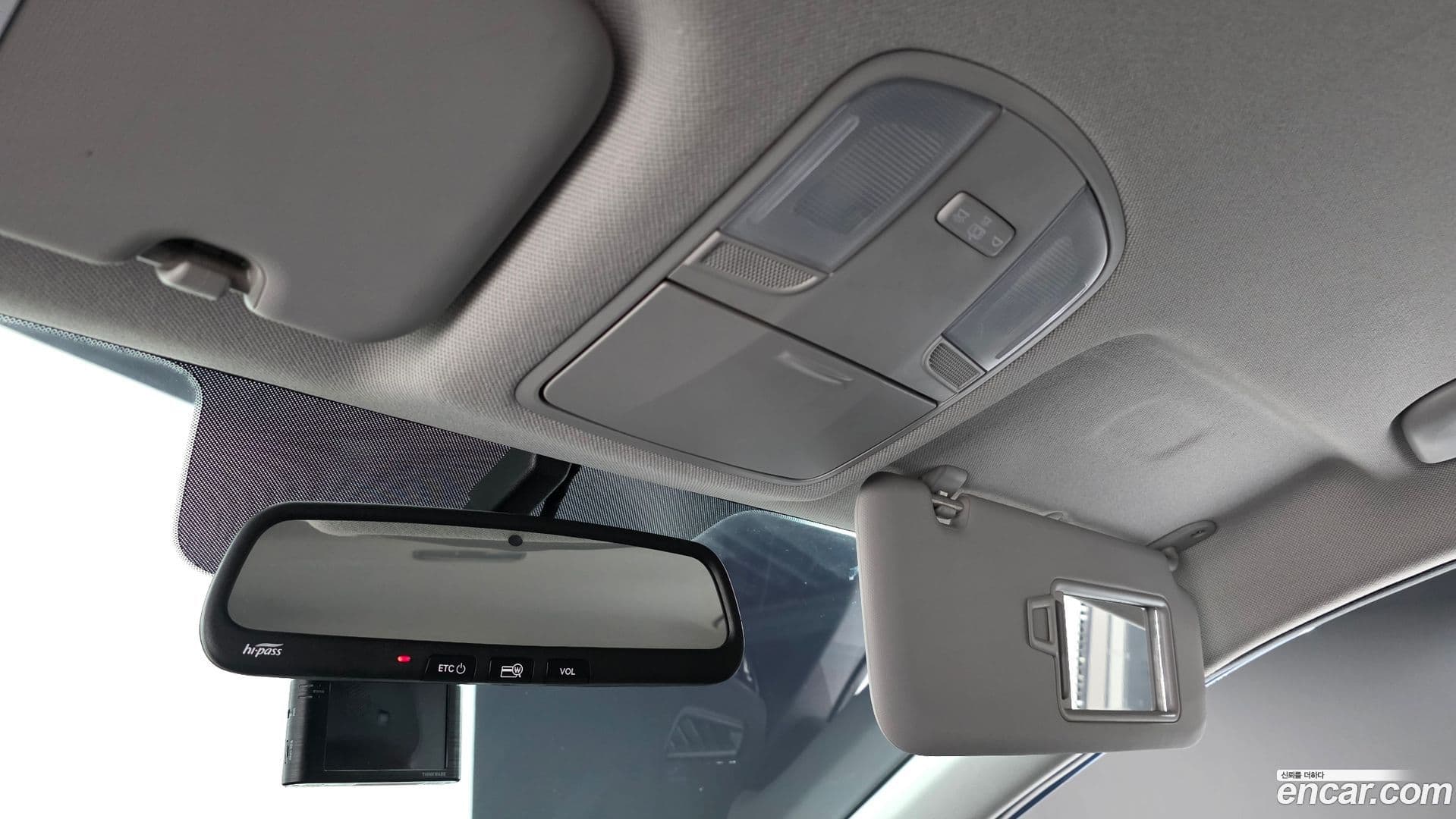 Main__Slider__Photo:AVANTE Hyundai 2017.6-17