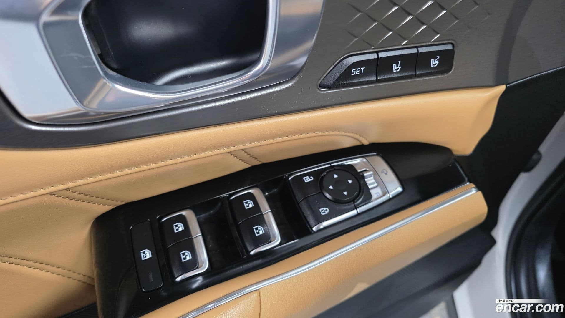 Main__Slider__Photo:Sorento Kia 2023.2-12