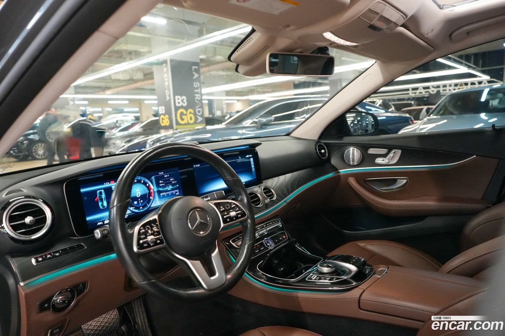 Main__Slider__Photo:E-Class Mercedes-Benz 2020.4-9