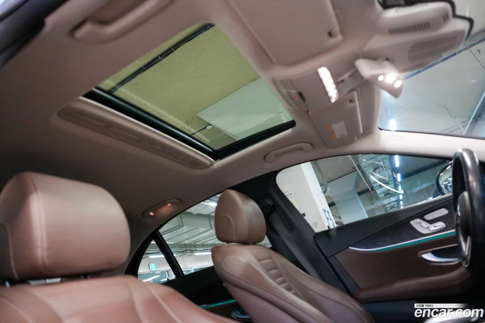 E-Class Mercedes-Benz 2020.4-OPTION-023