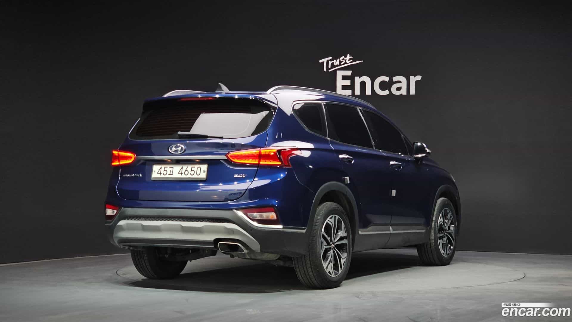 Santafe Hyundai 2018.11-OUTER-002