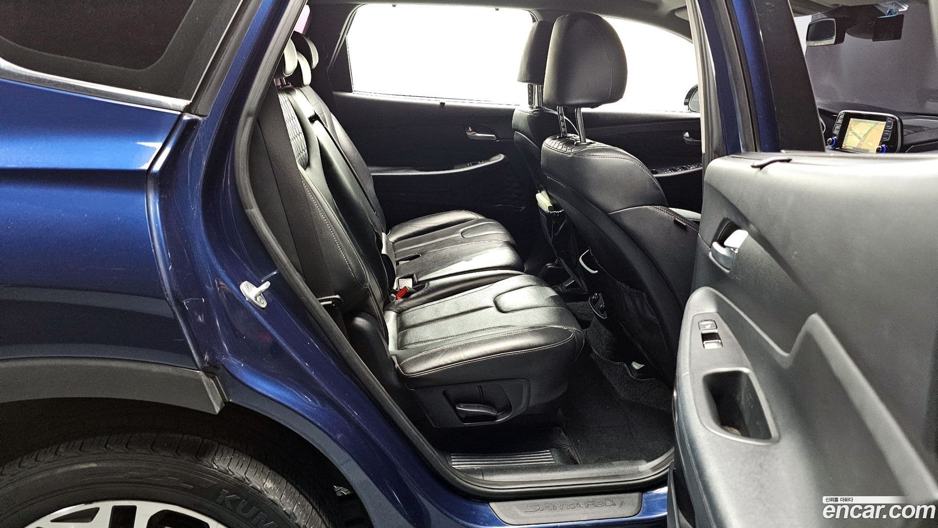 Main__Slider__Photo:Santafe Hyundai 2018.11-11