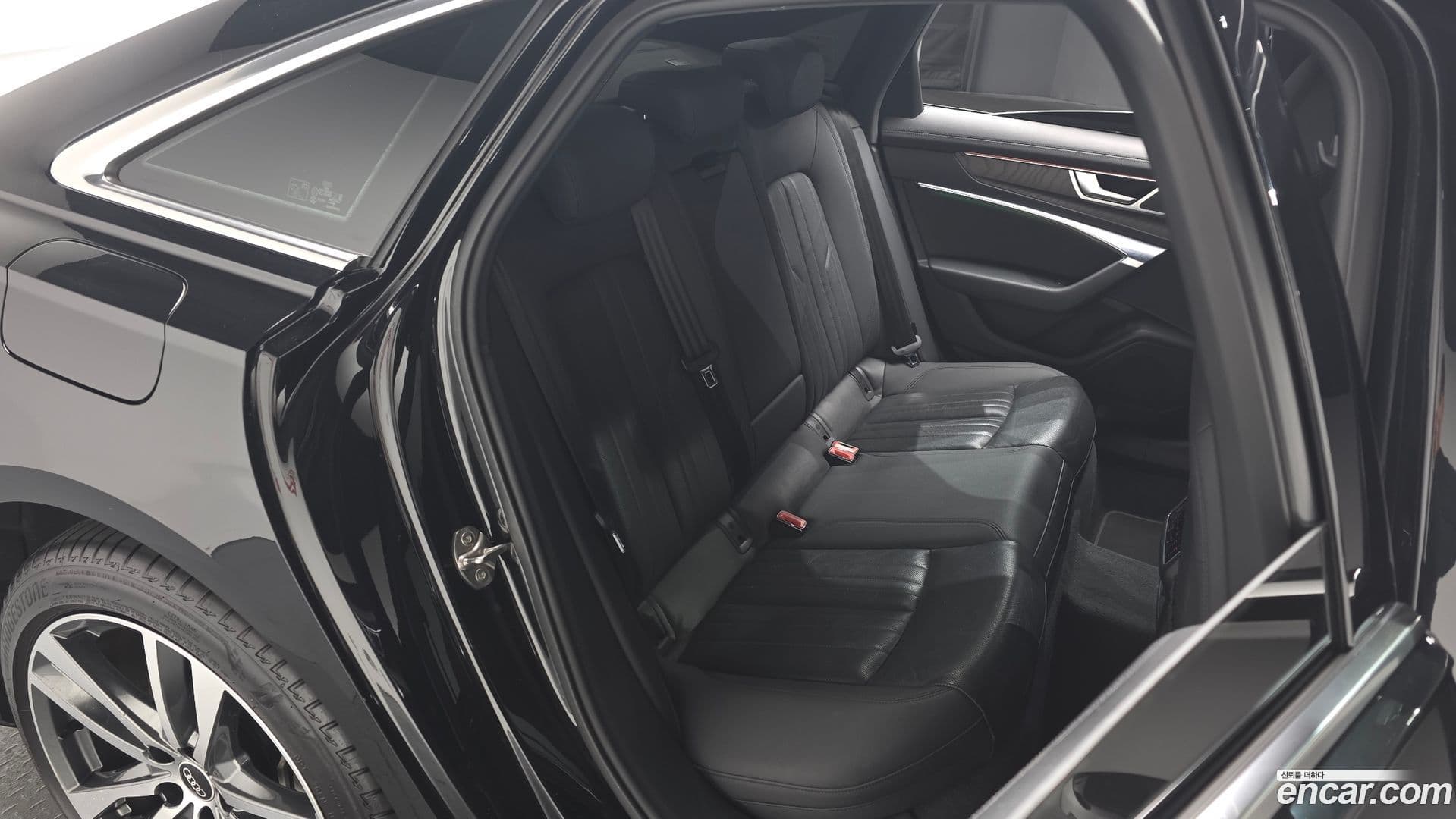 Main__Slider__Photo:A6 Audi 2022.3-10