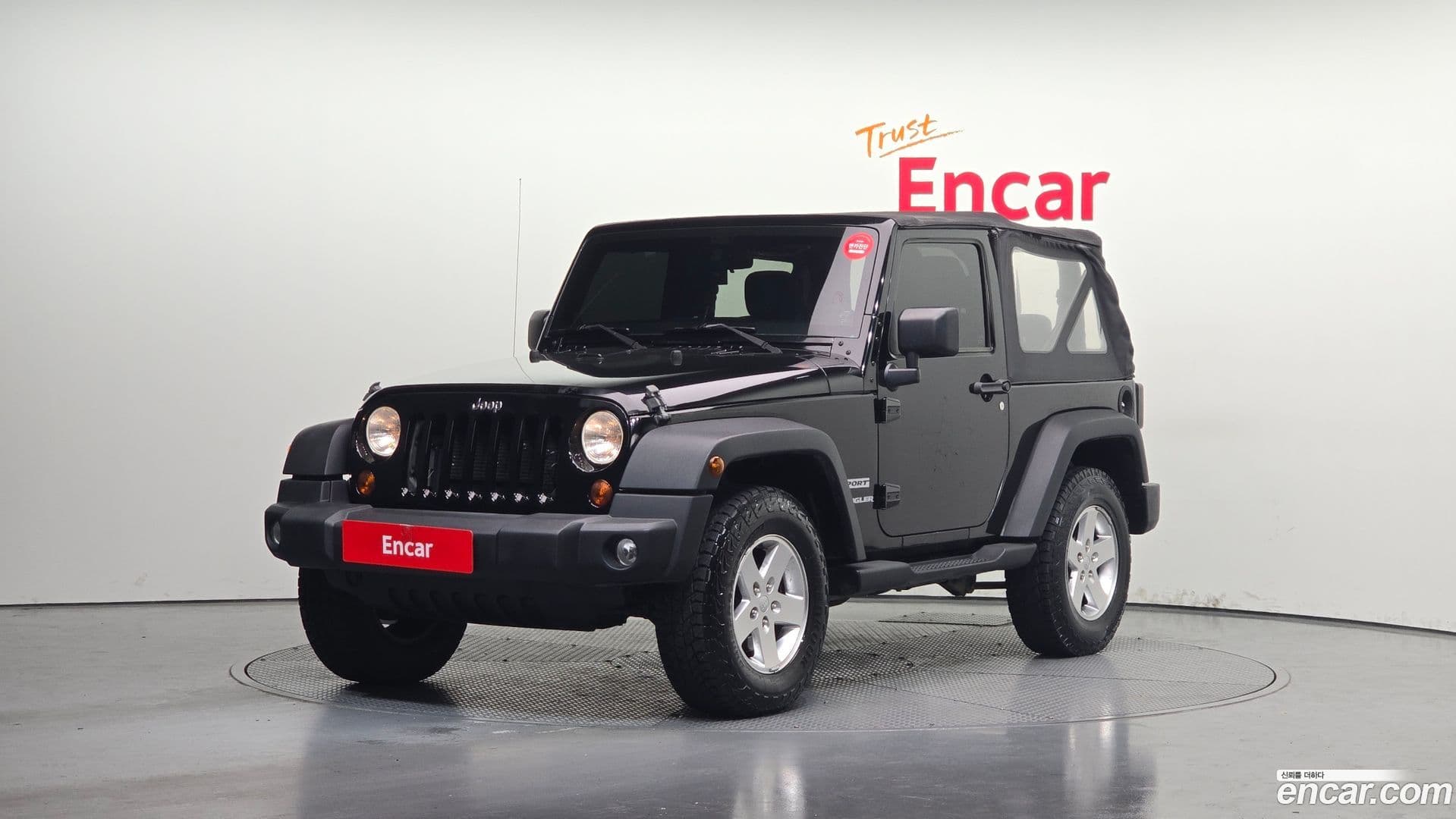 Main__Slider__Photo:Wrangler Jeep 2012.6-0