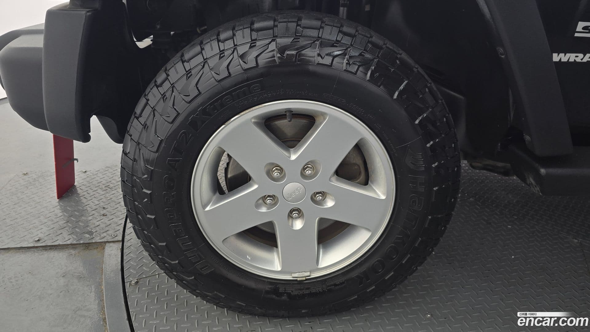 Main__Slider__Photo:Wrangler Jeep 2012.6-4