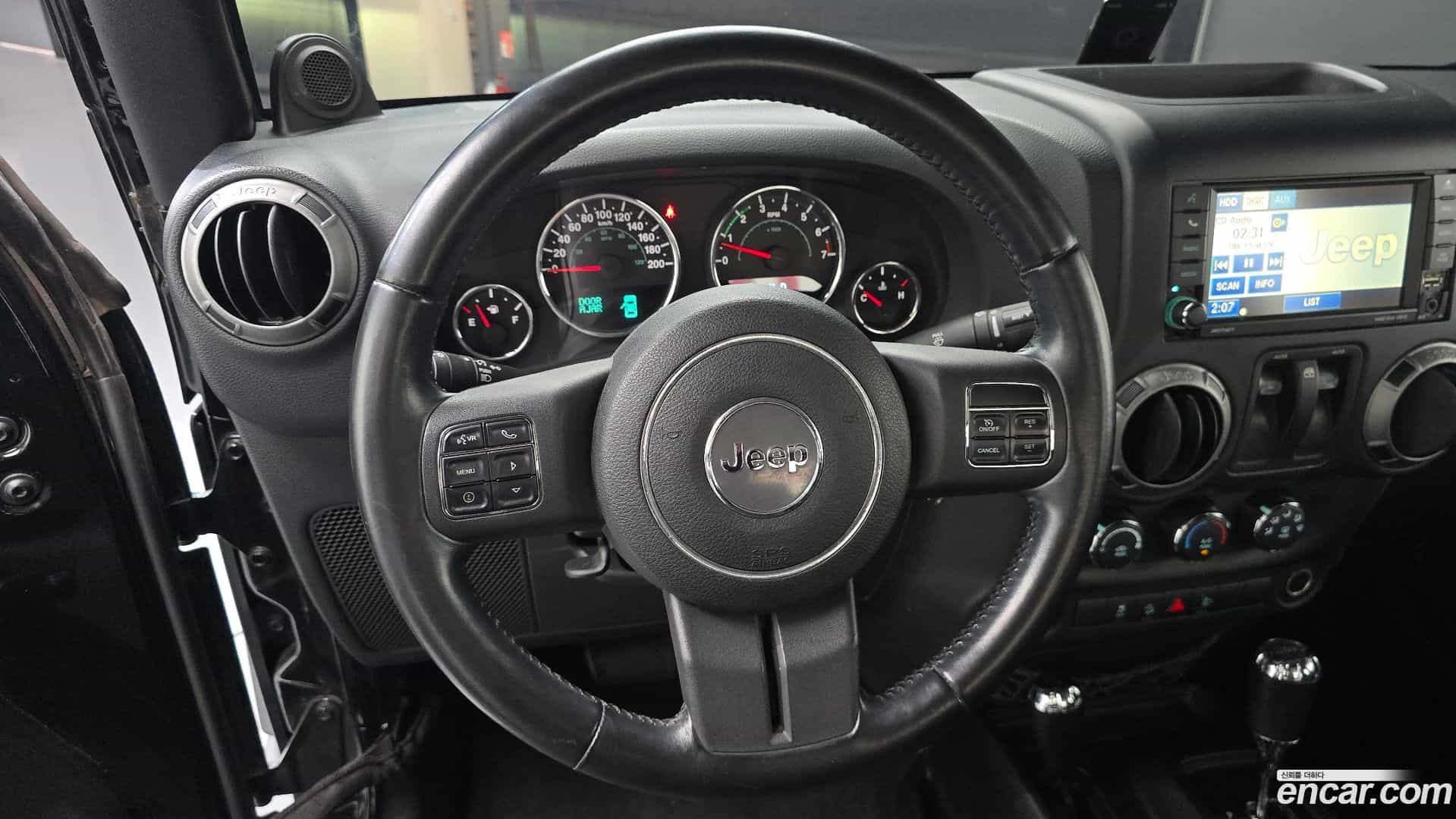 Wrangler Jeep 2012.6-OPTION-017