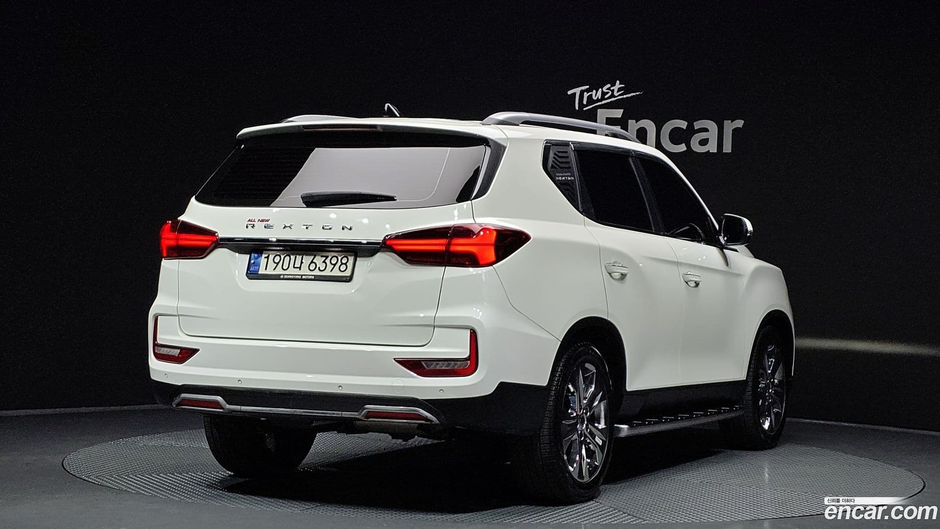 Main__Slider__Photo:Rexton KG_Mobility_Ssangyong 2021.2-1
