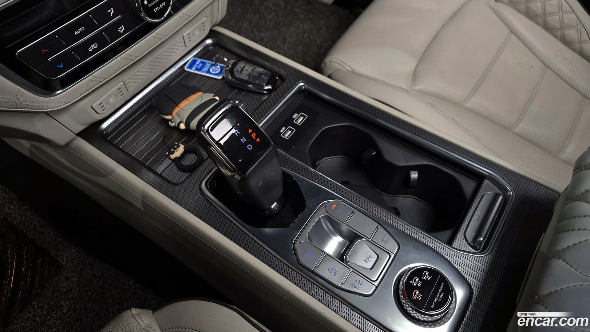 Main__Slider__Photo:Rexton KG_Mobility_Ssangyong 2021.2-8