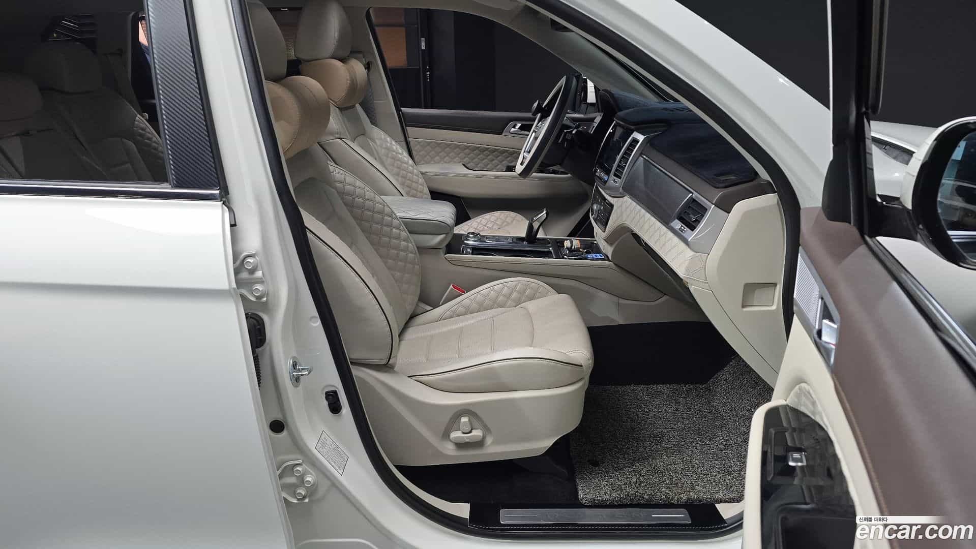 Rexton KG_Mobility_Ssangyong 2021.2-OPTION-015