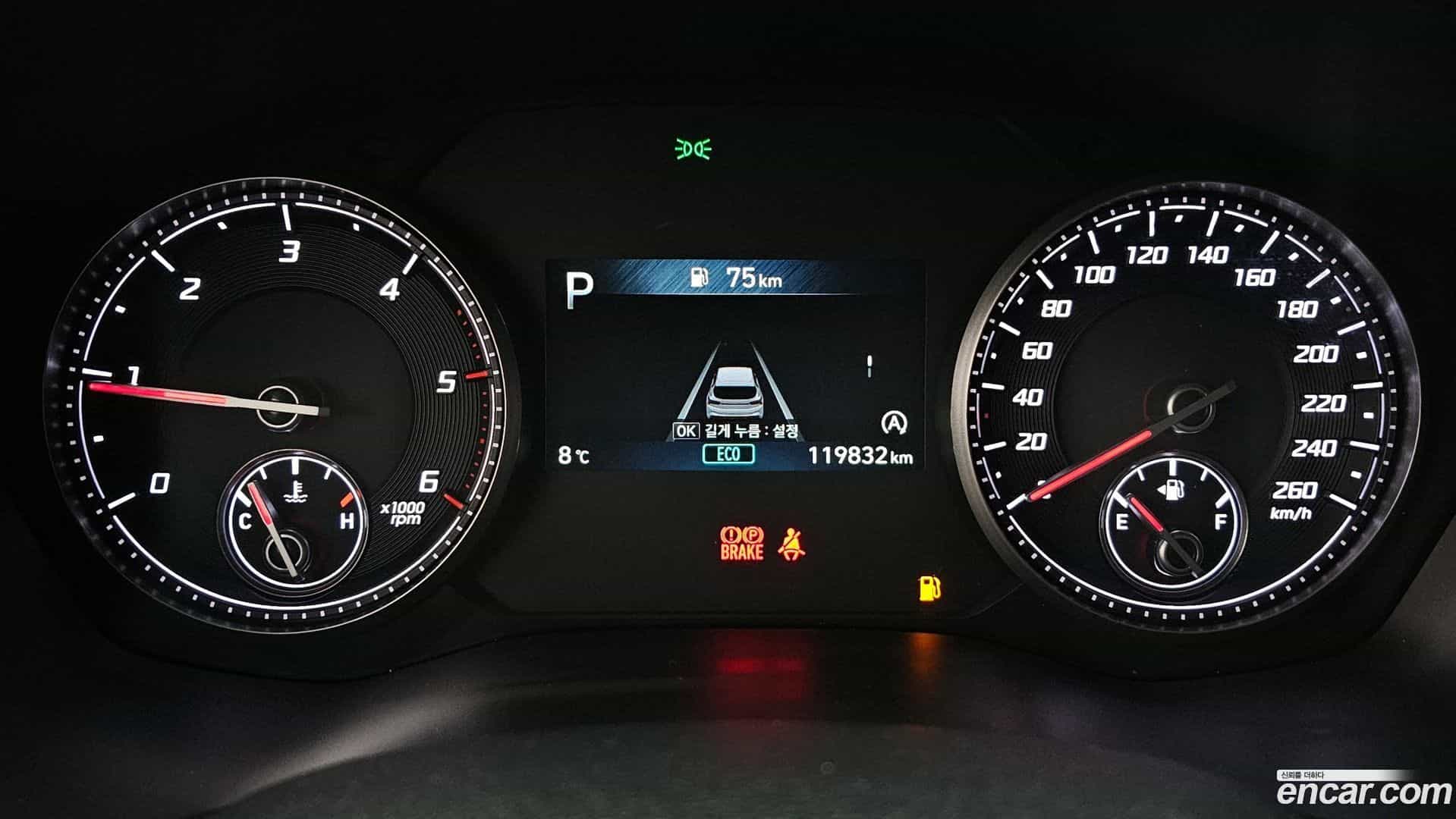 Santafe Hyundai 2022.2-INNER-008