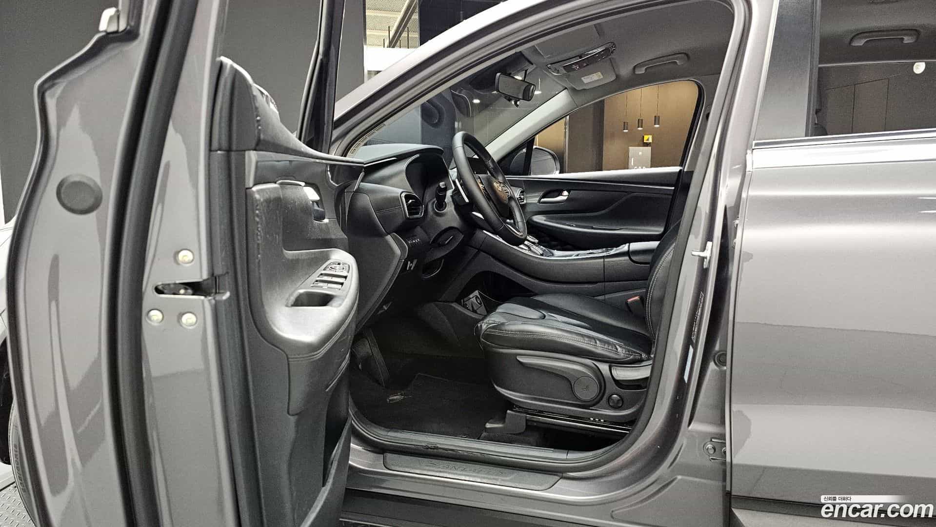 Santafe Hyundai 2022.2-INNER-010