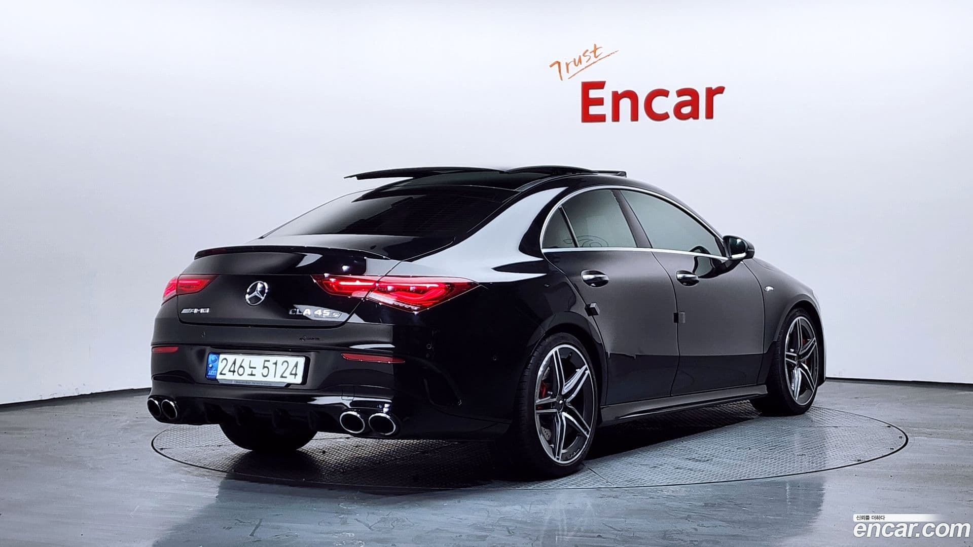 Main__Slider__Photo:CLA-Class Mercedes-Benz 2021.9-1