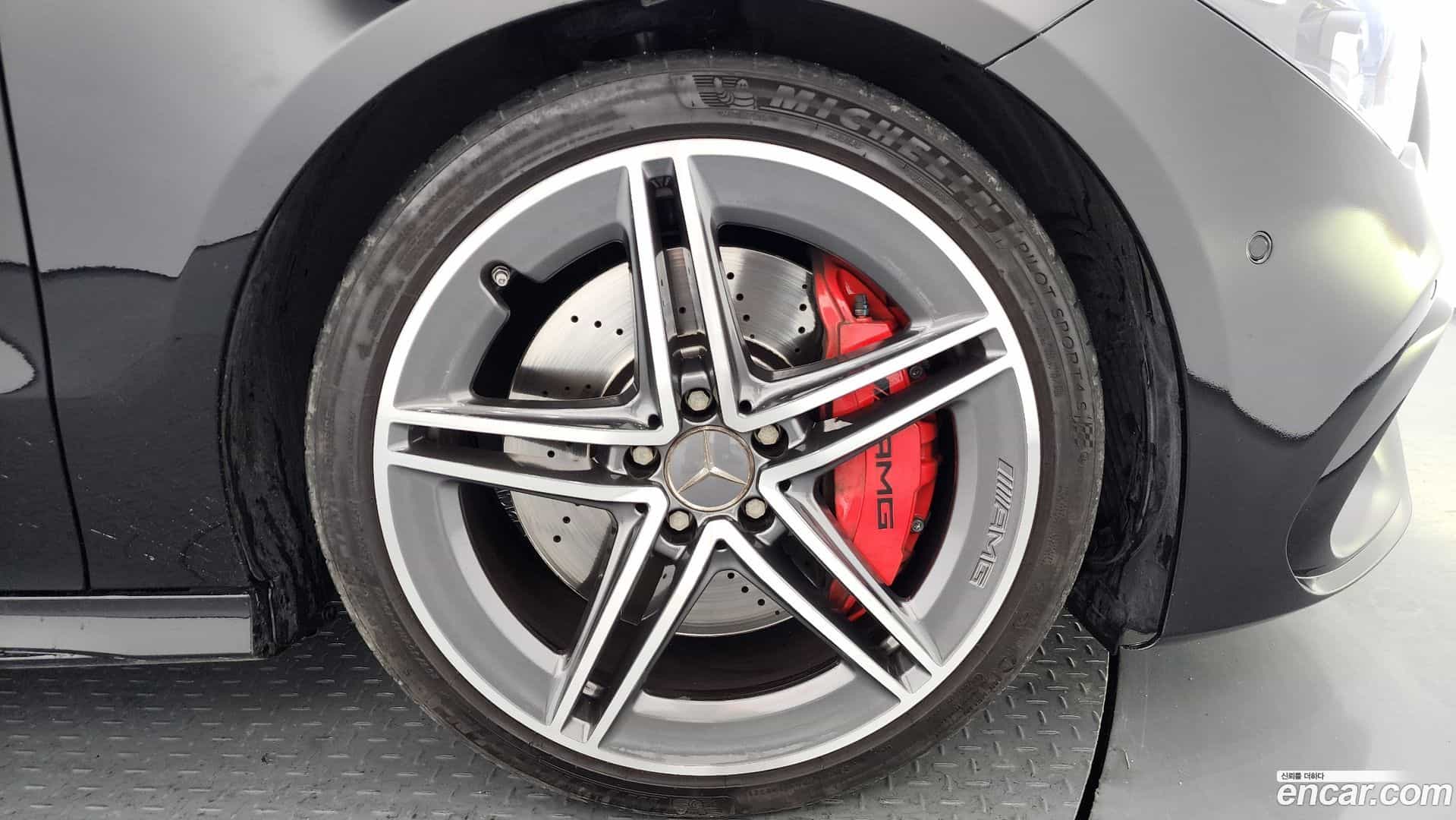 CLA-Class Mercedes-Benz 2021.9-OUTER-005