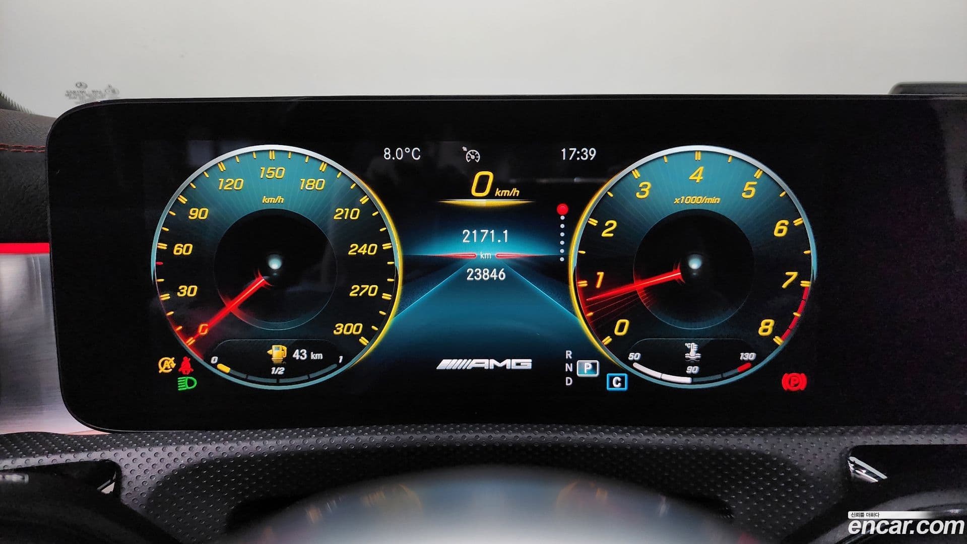 Main__Slider__Photo:CLA-Class Mercedes-Benz 2021.9-7