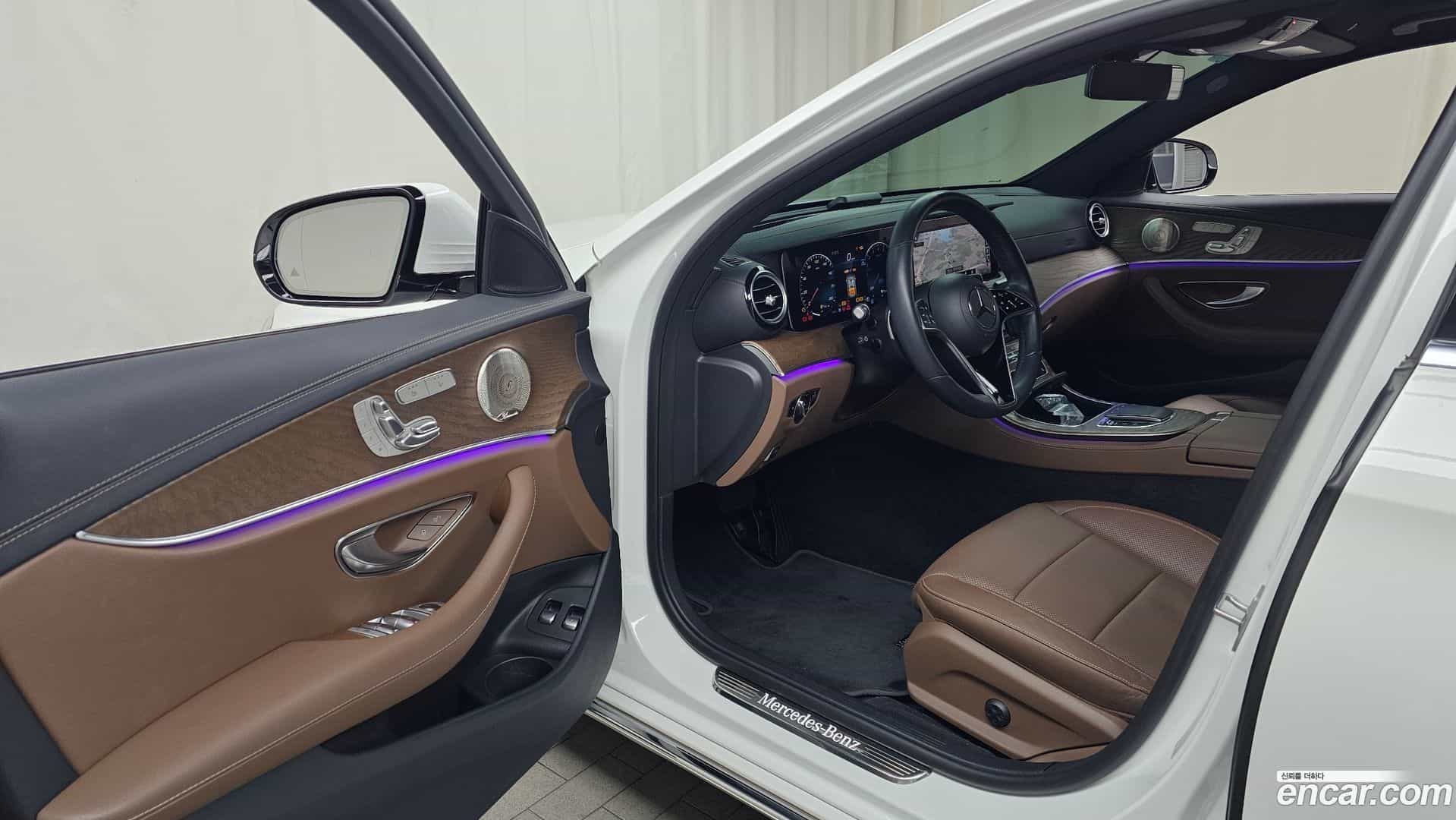 E-Class Mercedes-Benz 2021.3-INNER-010