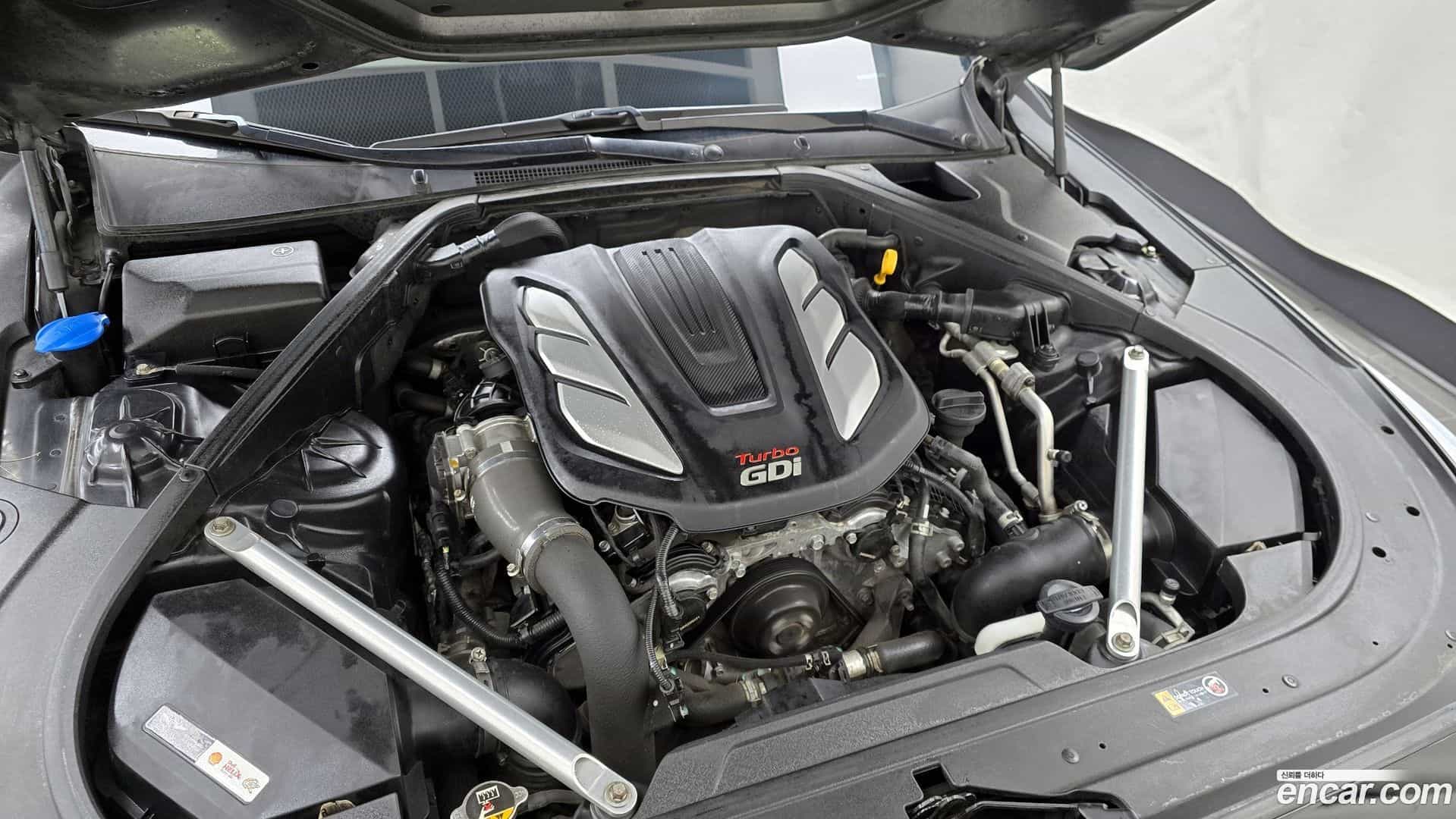 EQ900 Genesis 2017.2-INNER-006