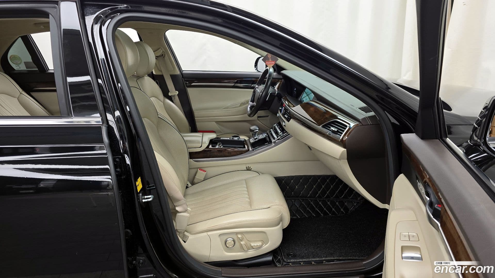 Main__Slider__Photo:EQ900 Genesis 2017.2-10