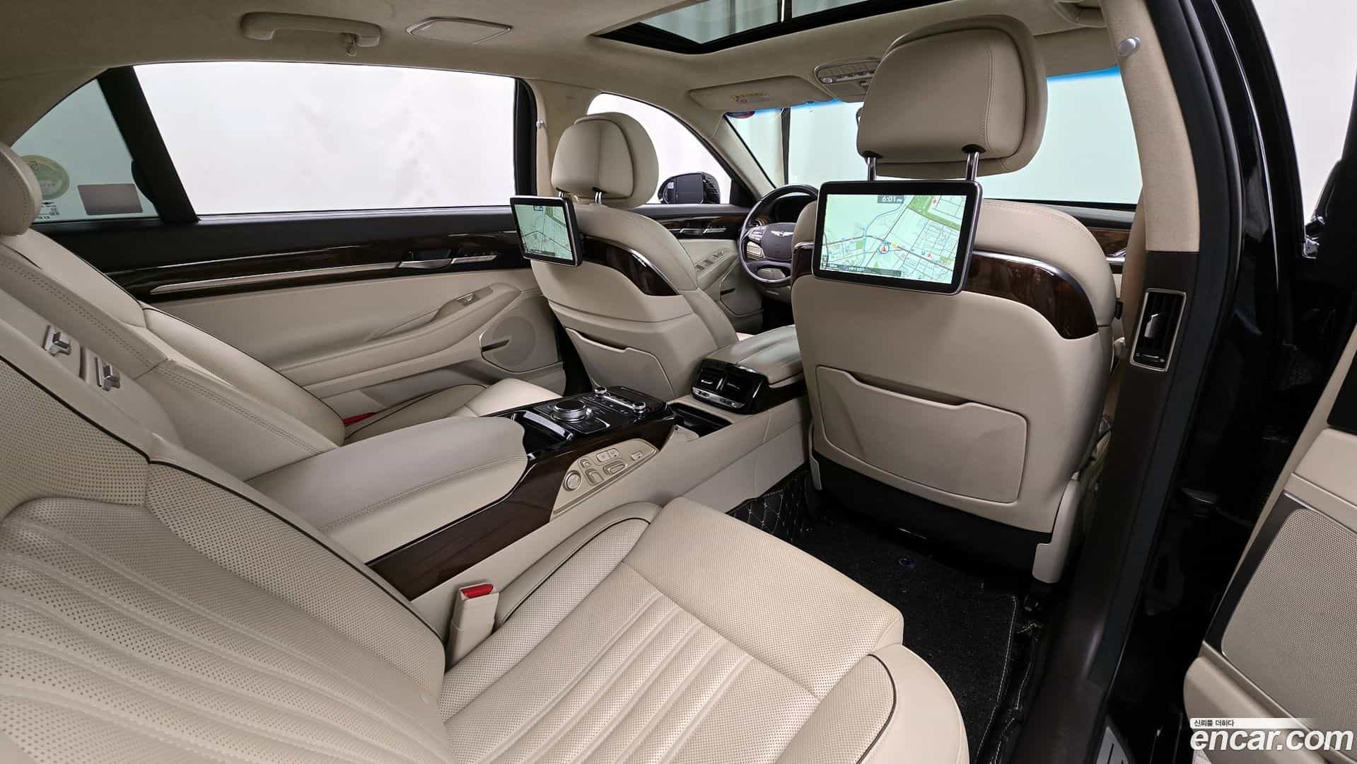 EQ900 Genesis 2017.2-OPTION-016