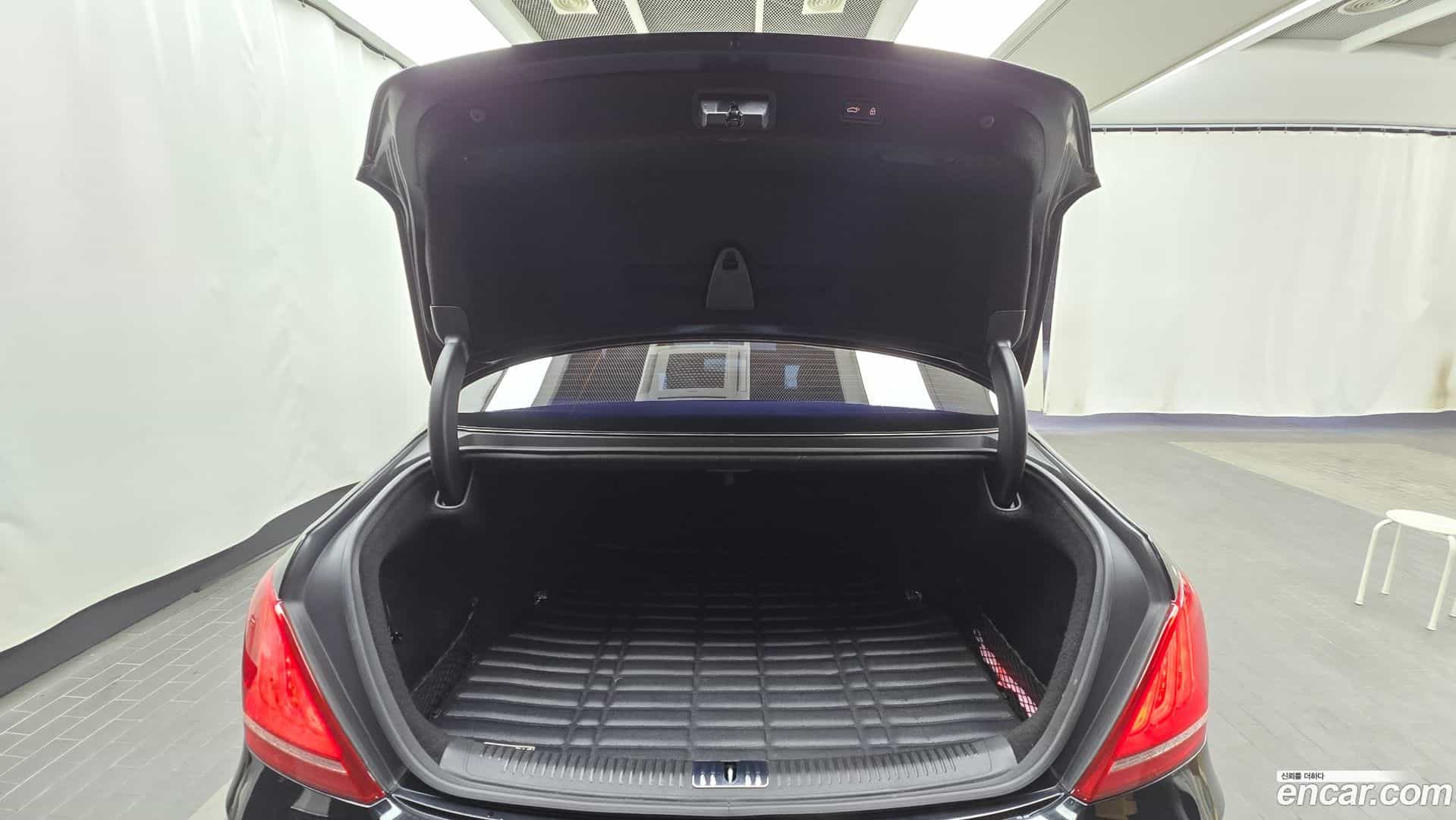 EQ900 Genesis 2017.2-OPTION-024