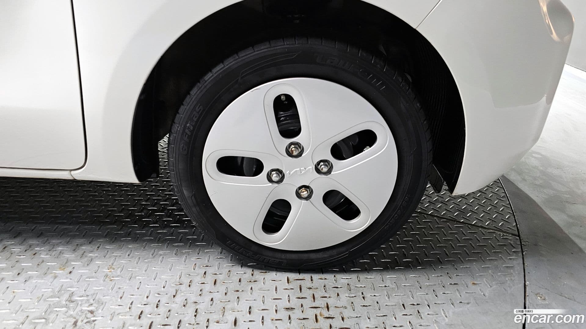 Main__Slider__Photo:RAY Kia 2022.0-4