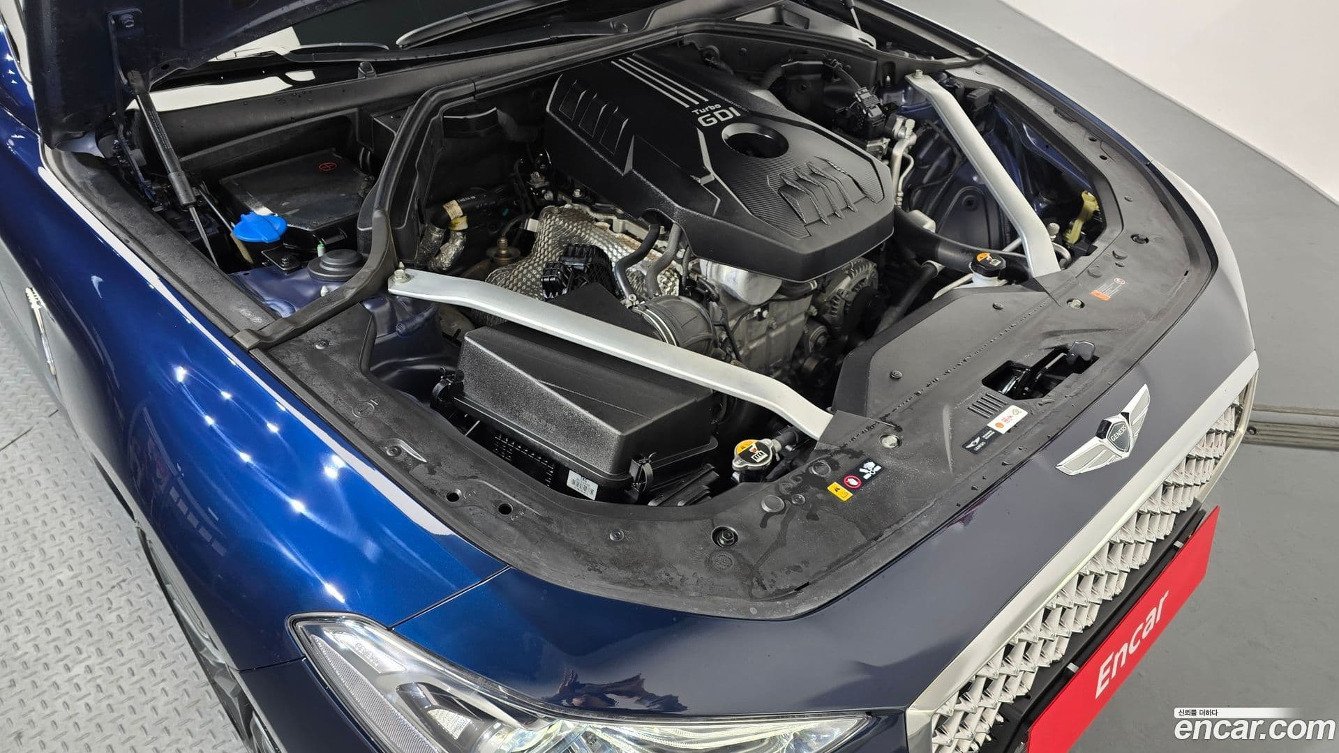 Main__Slider__Photo:G70 Genesis 2018.6-5