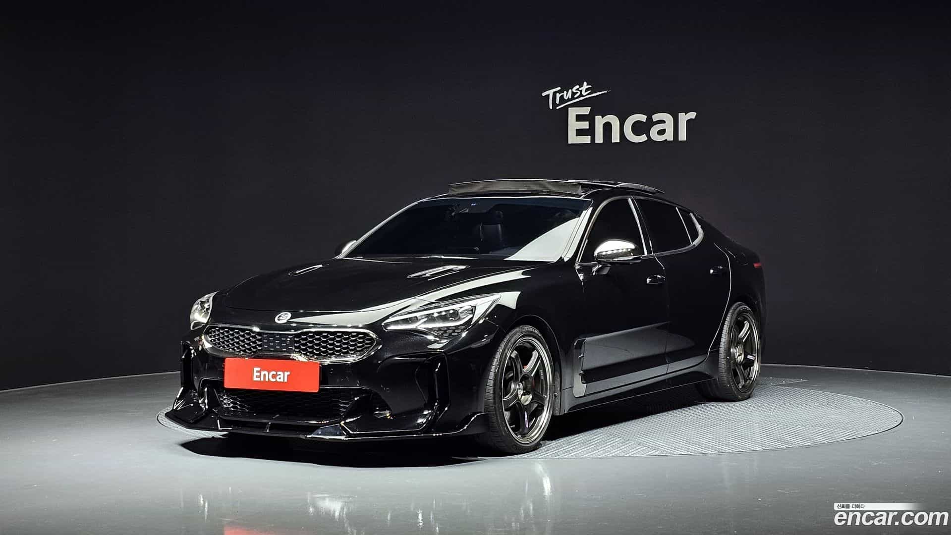 Stinger Kia 2017.5-OUTER-001