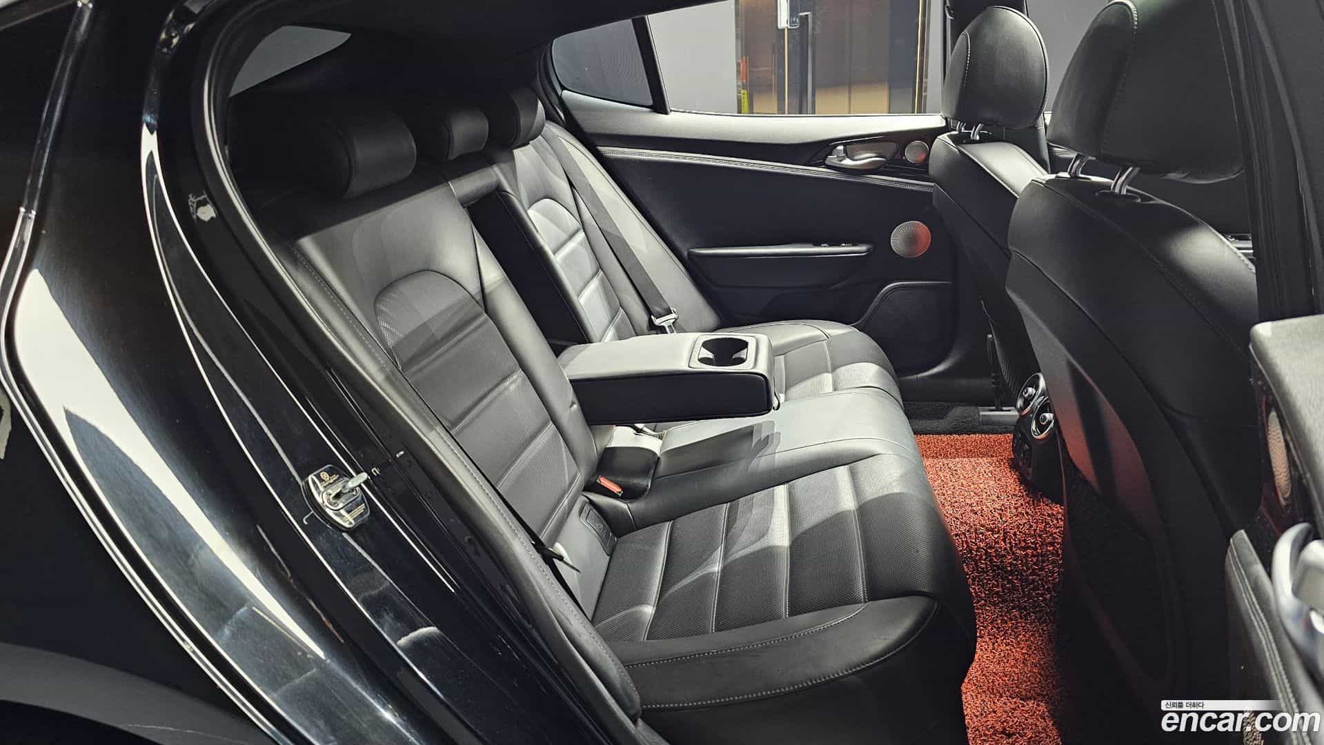 Stinger Kia 2017.5-OPTION-016