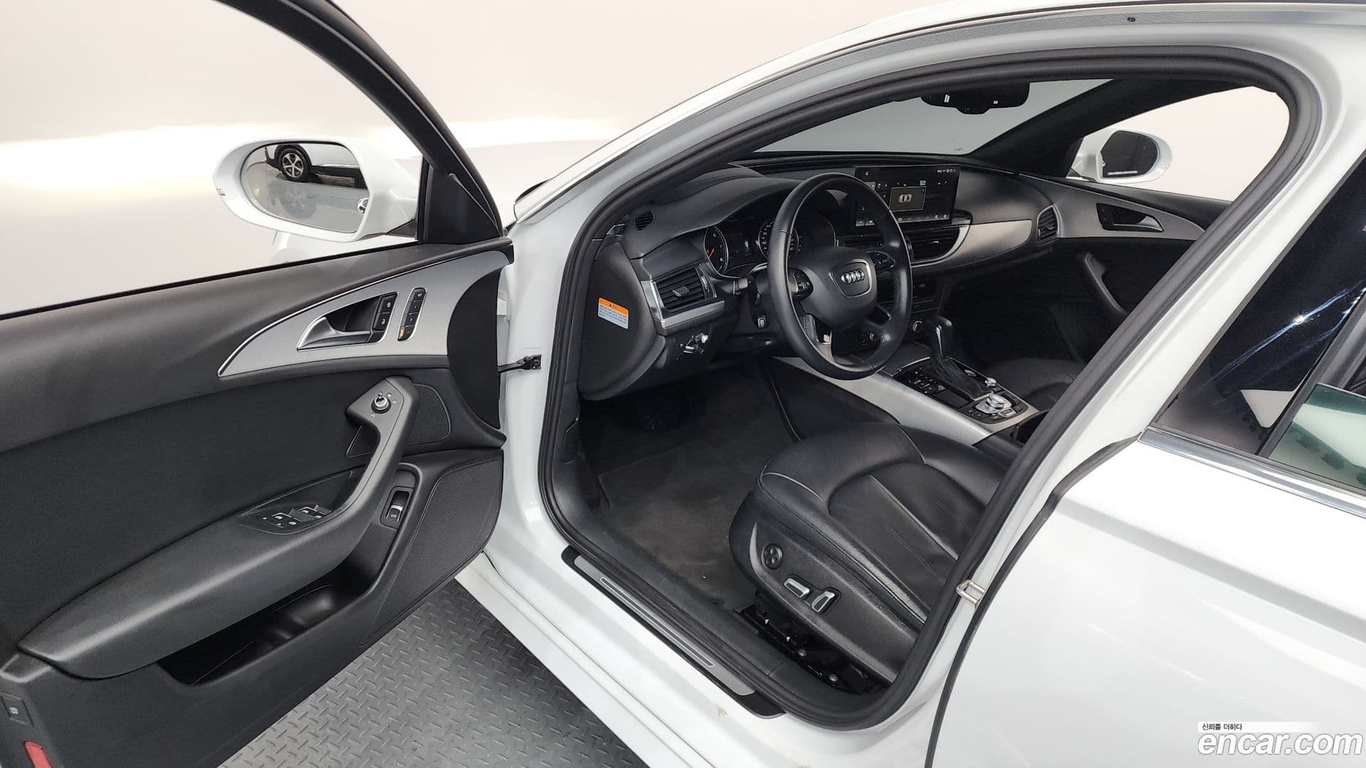 Main__Slider__Photo:A6 Audi 2018.10-9