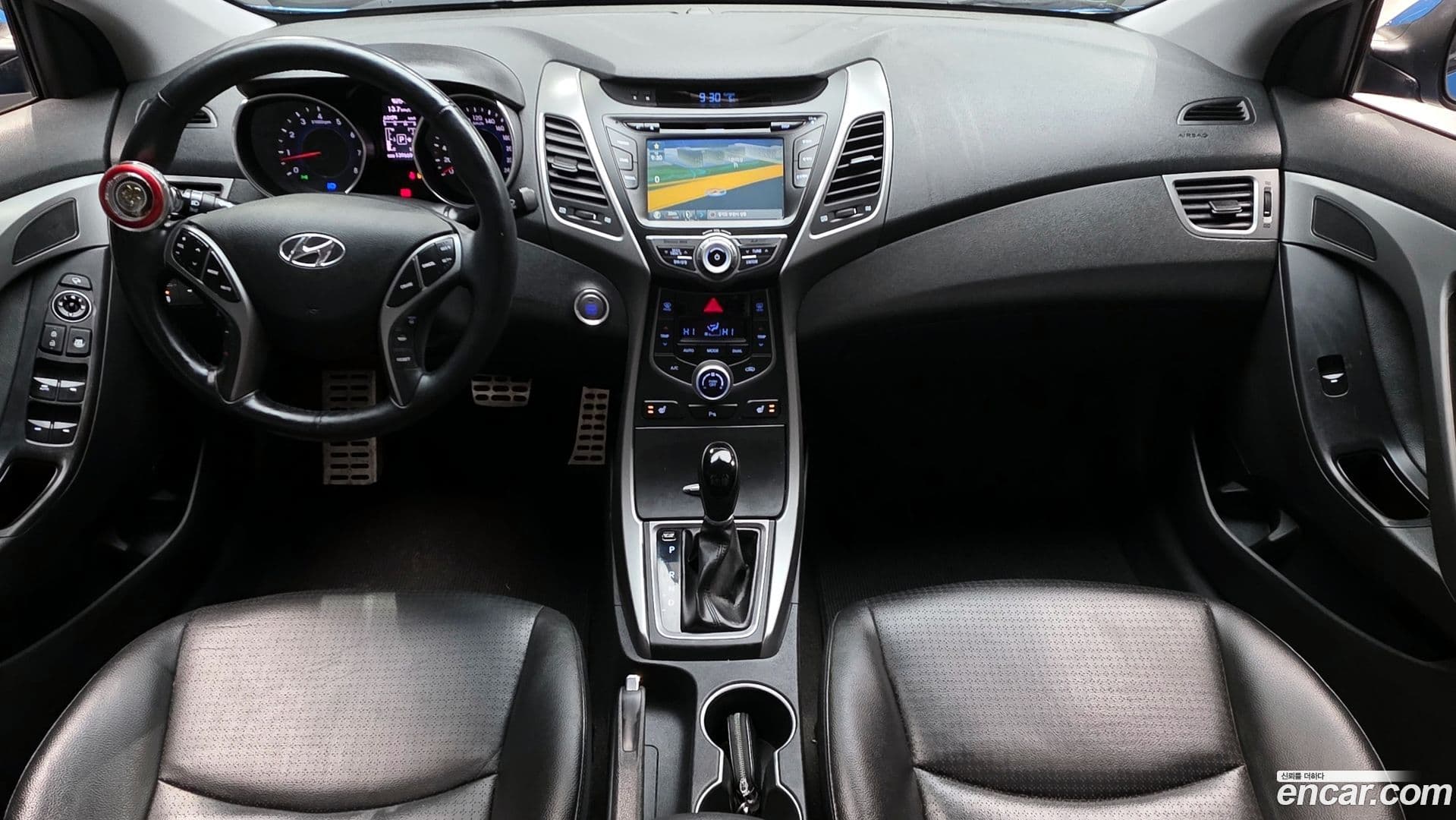 Main__Slider__Photo:AVANTE Hyundai 2013.8-6