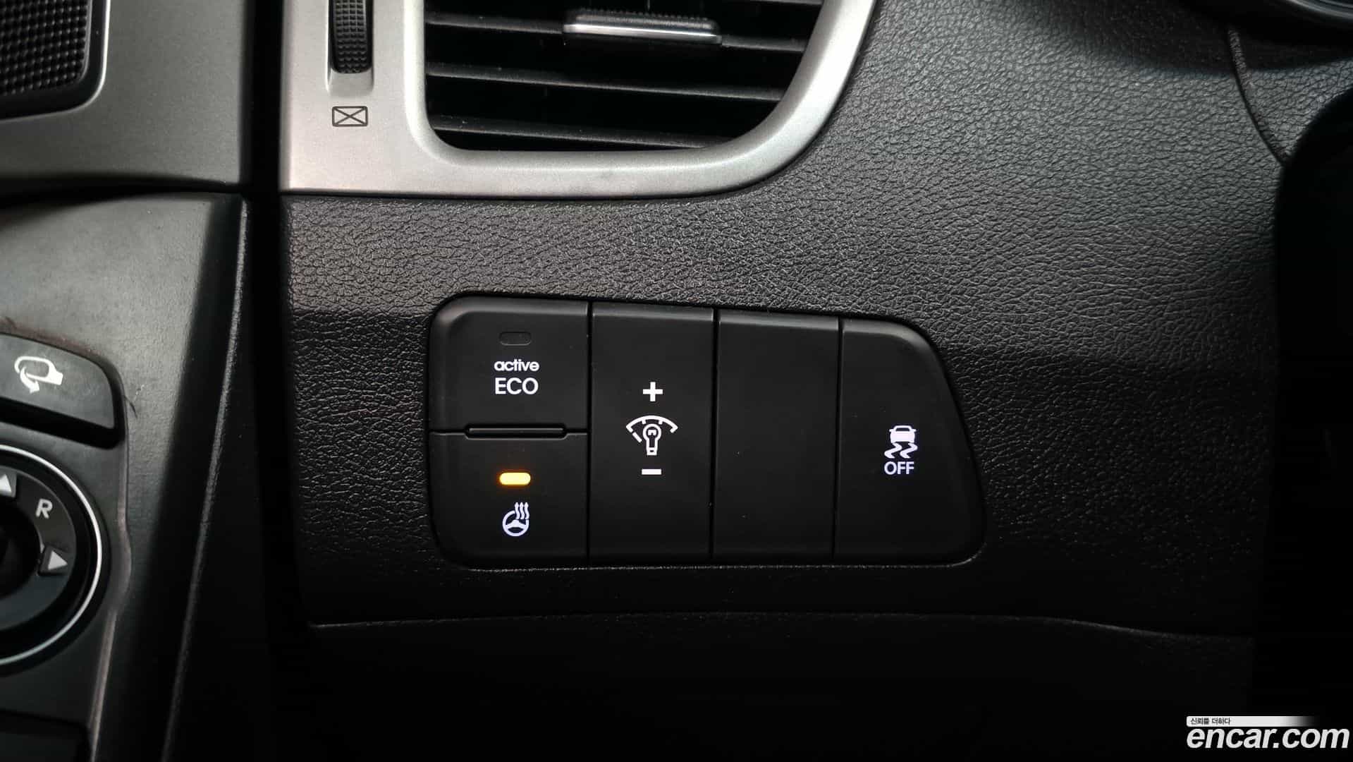 AVANTE Hyundai 2013.8-OPTION-018