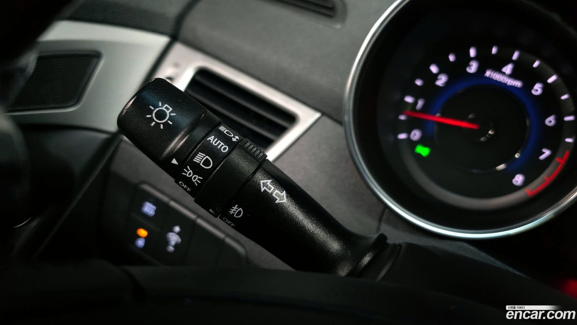 Main__Slider__Photo:AVANTE Hyundai 2013.8-16