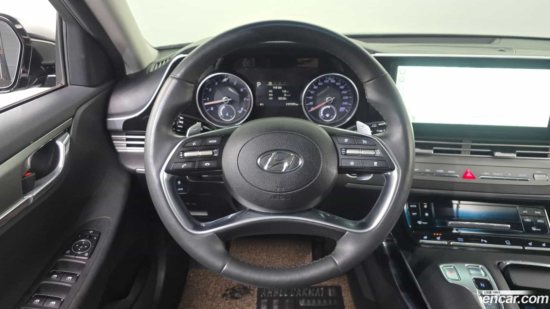 Grandeur Hyundai 2021.6-OPTION-017