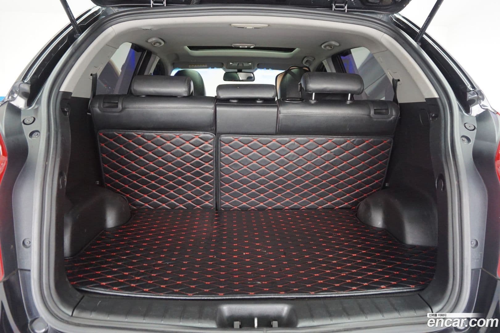 Main__Slider__Photo:KORANDO KG_Mobility_Ssangyong 2013.8-9