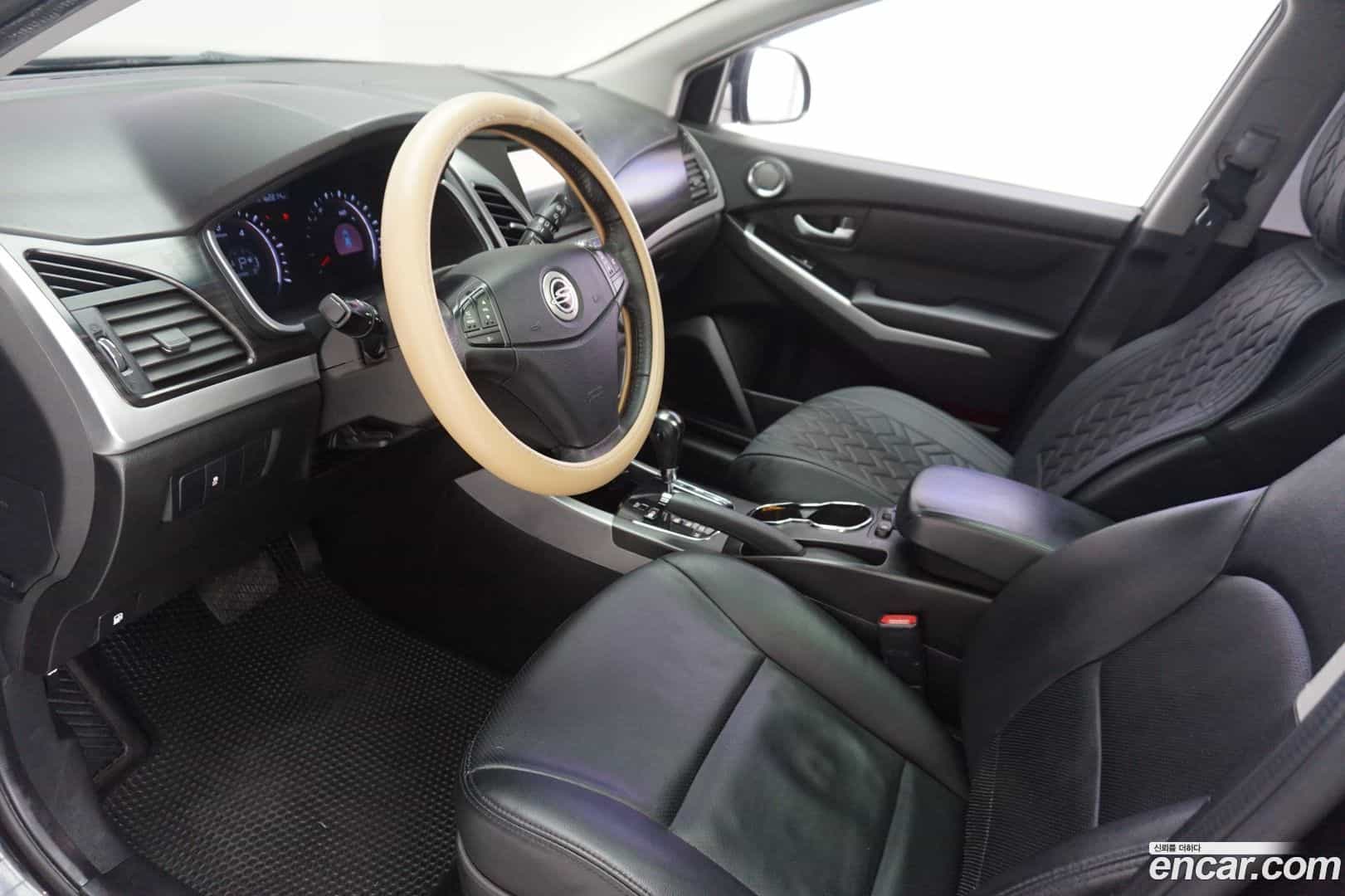 KORANDO KG_Mobility_Ssangyong 2013.8-OPTION-017