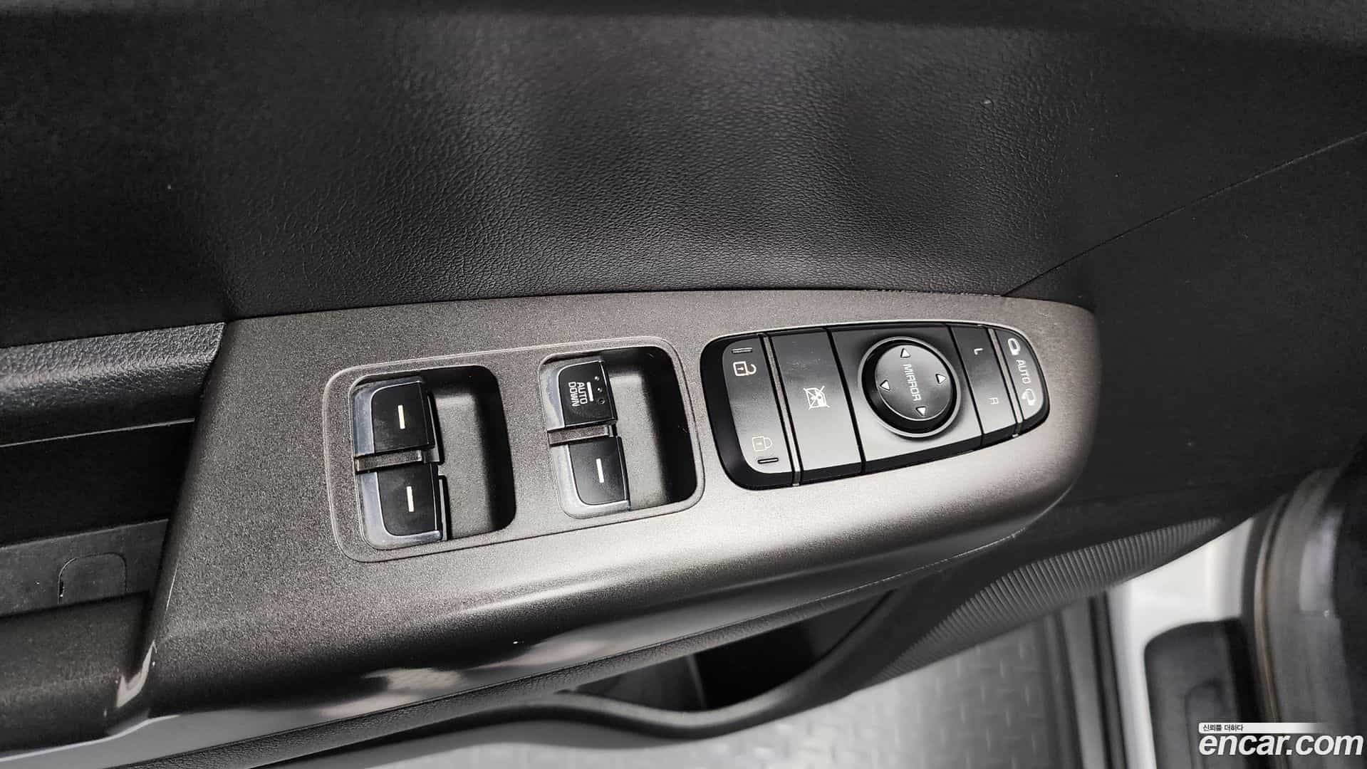 Sportage Kia 2017.11-OPTION-021