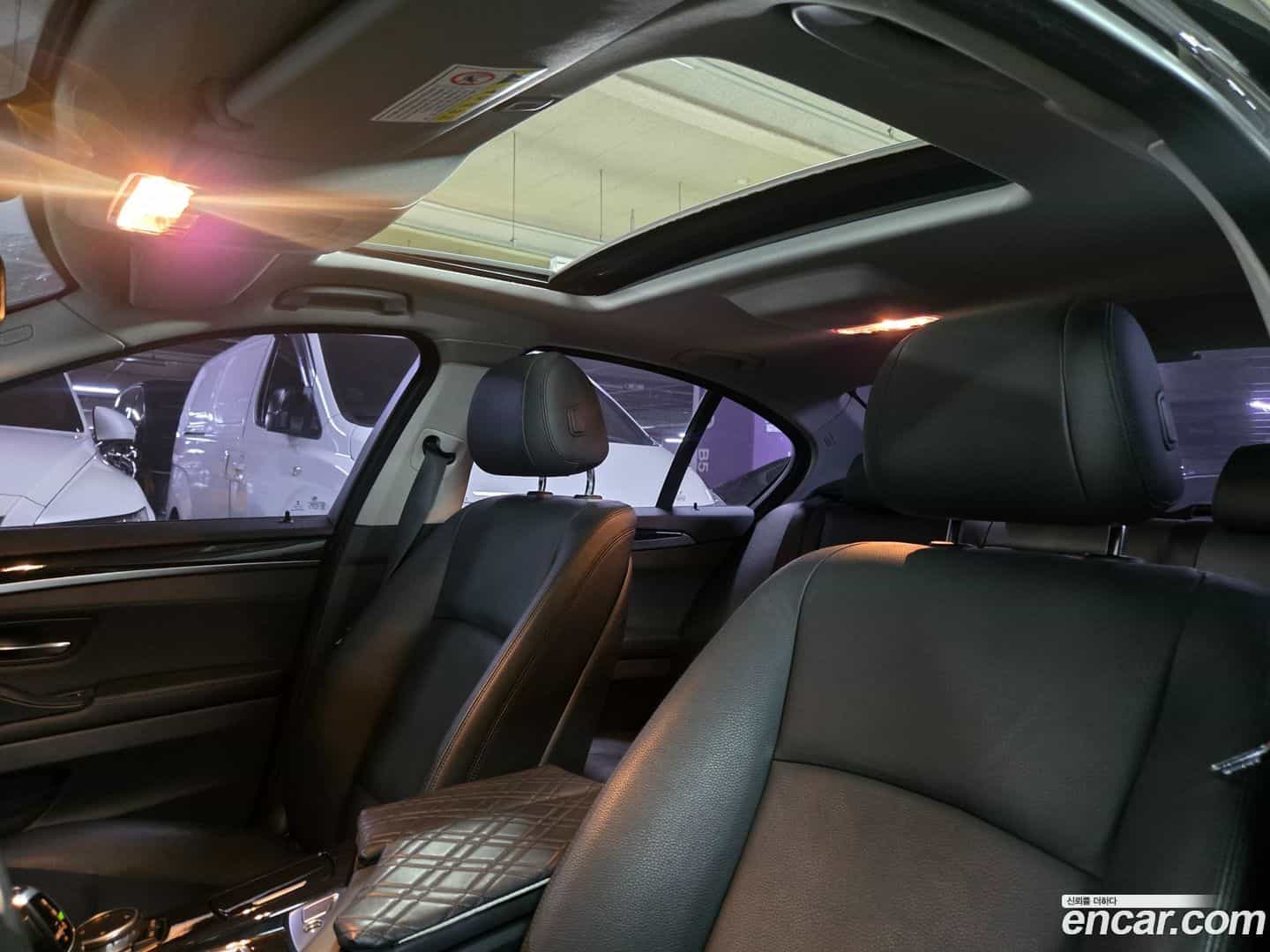 5-Series BMW 2015.5-OPTION-016