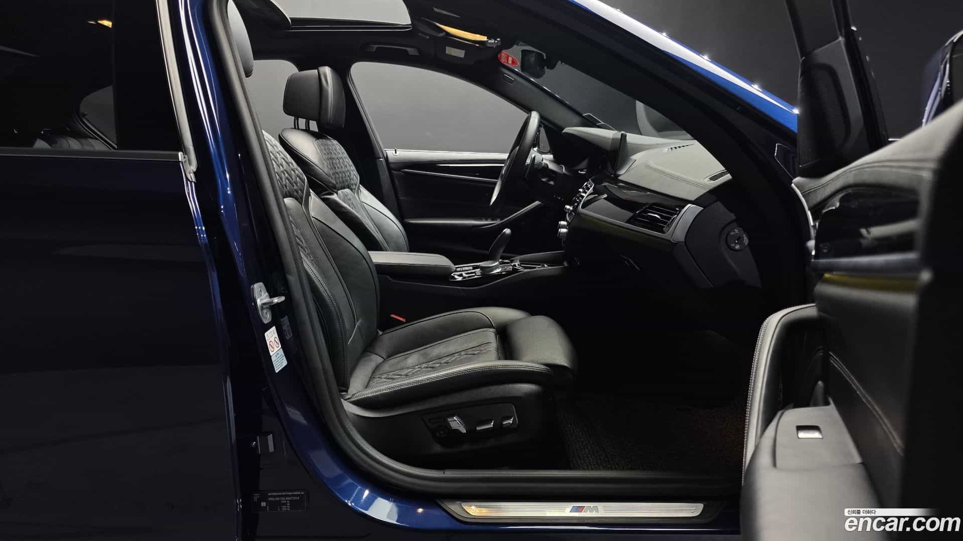 5-Series BMW 2020.3-INNER-010