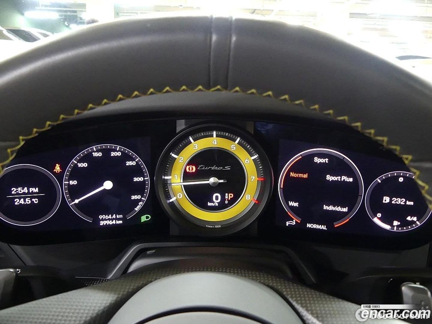 Main__Slider__Photo:911 Porsche 2023.8-7