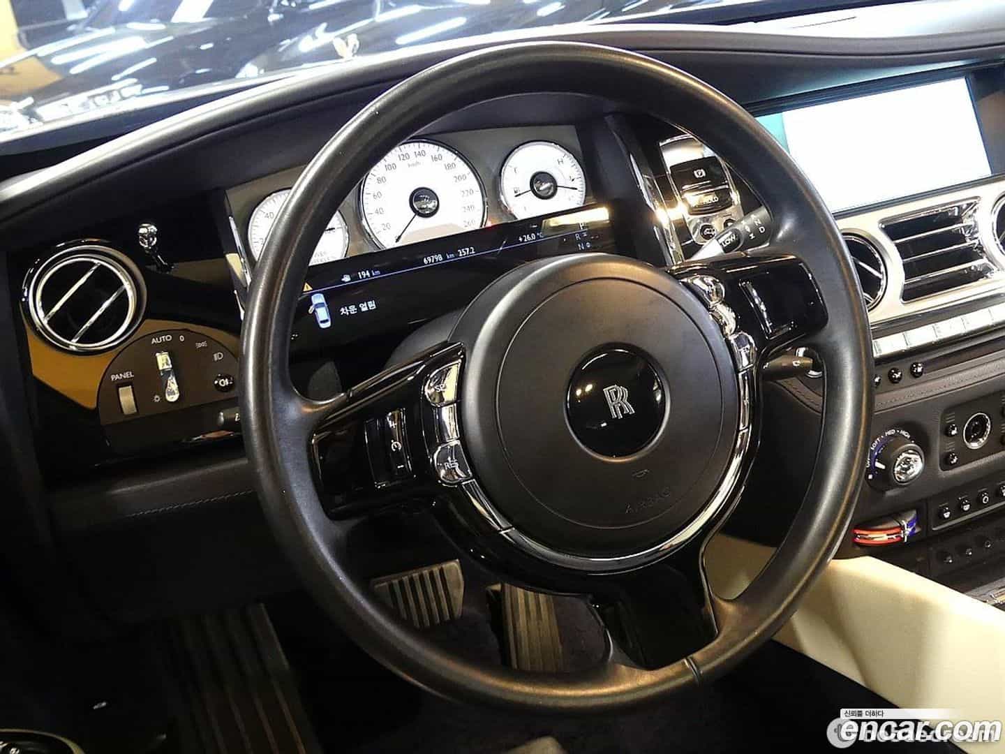 Ghost Rolls-Royce 2017.5-OPTION-016