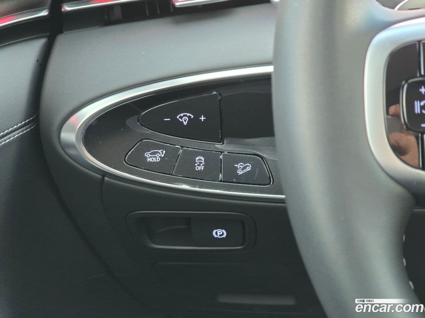 Main__Slider__Photo:GV70 Genesis 2024.5-9