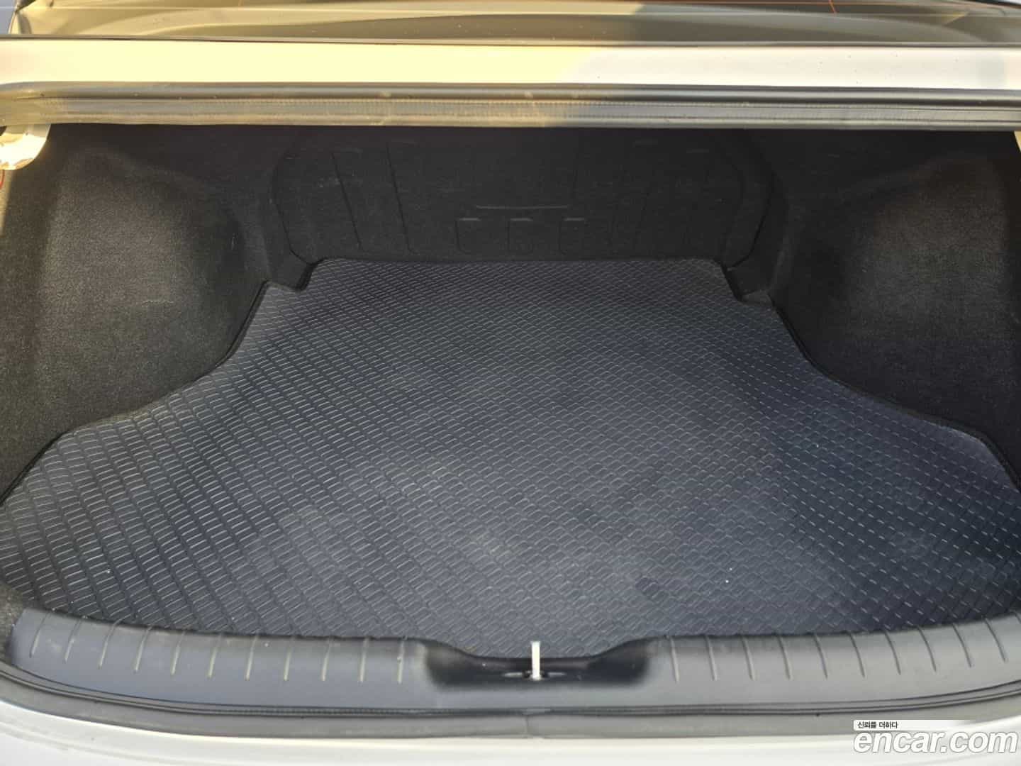 AVANTE Hyundai 2020.5-INNER-006