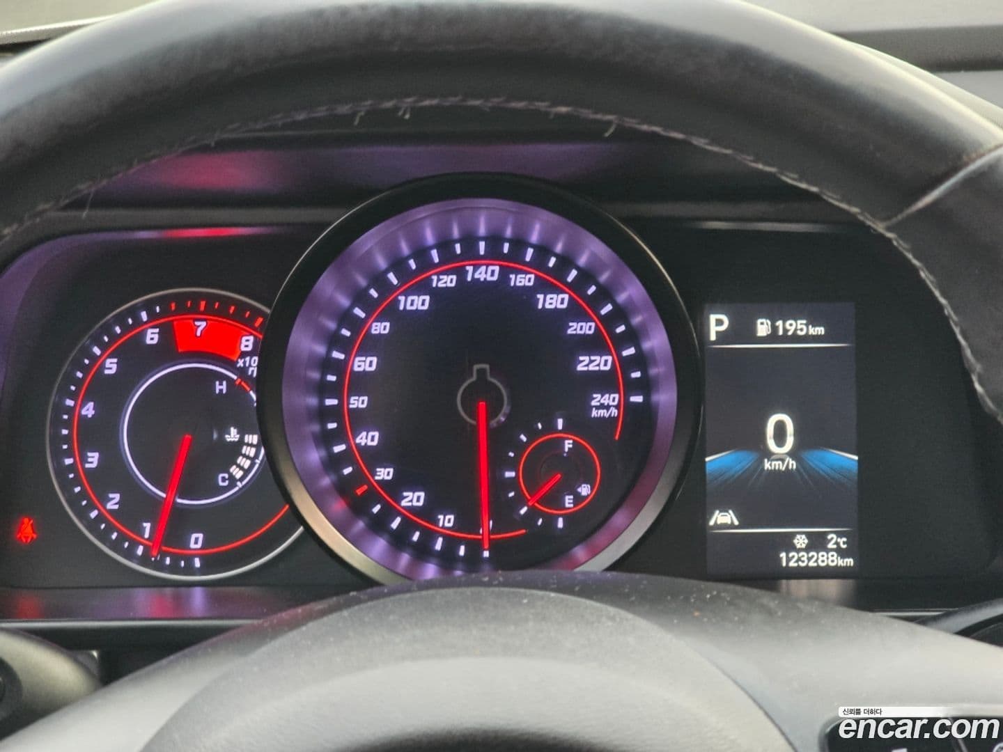 Main__Slider__Photo:AVANTE Hyundai 2020.5-7