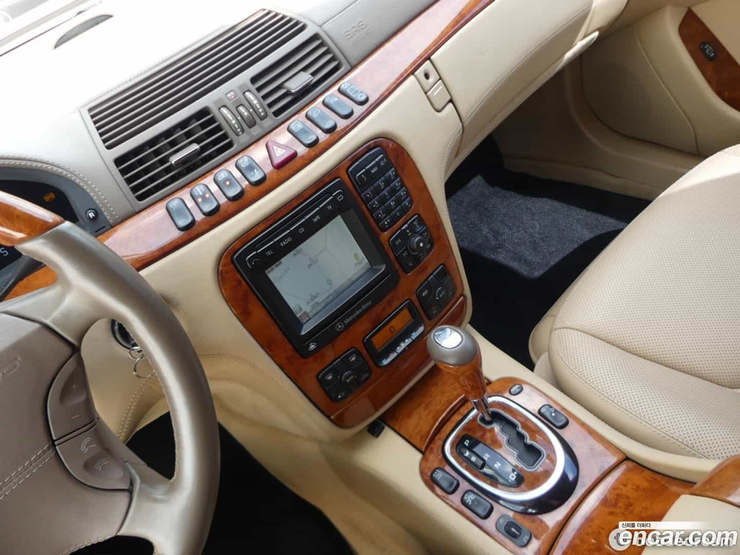 S-Class Mercedes-Benz 2001.11-INNER-009