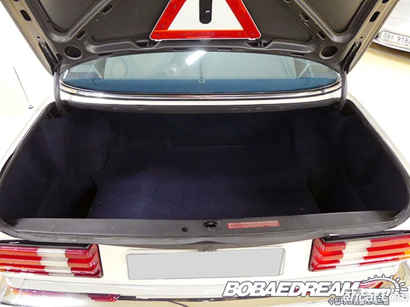 Main__Slider__Photo:SEL/SEC Mercedes-Benz 1990.3-19