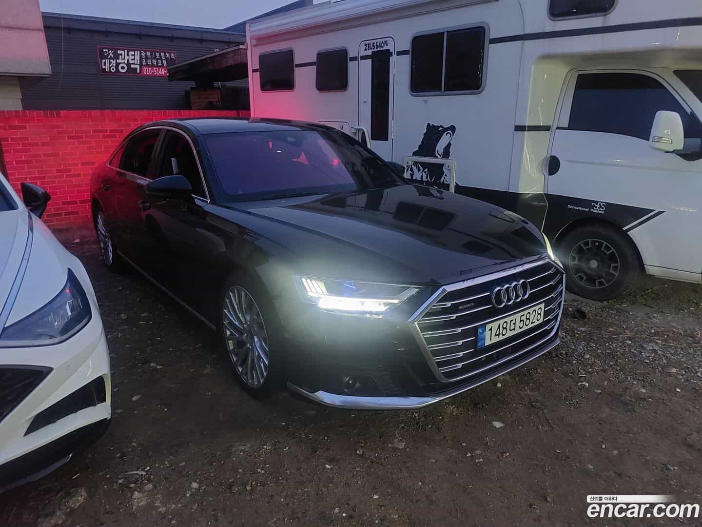 A8 Audi 2021.11-OUTER-001