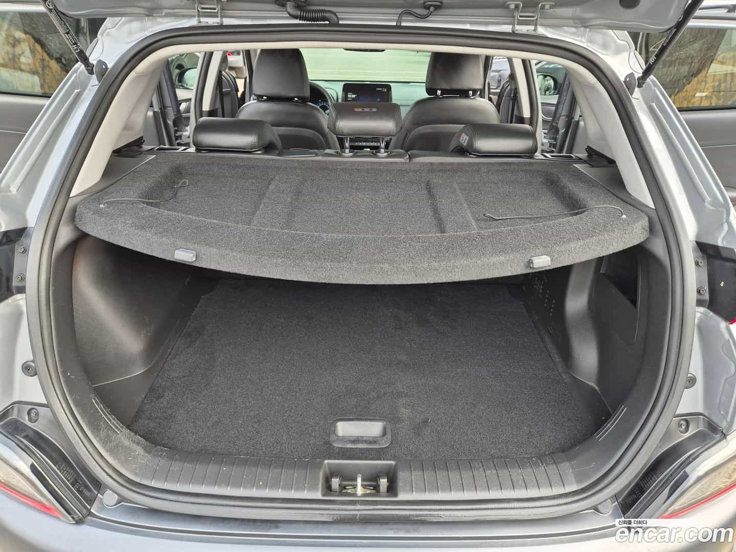 Kona Hyundai 2021.4-INNER-009