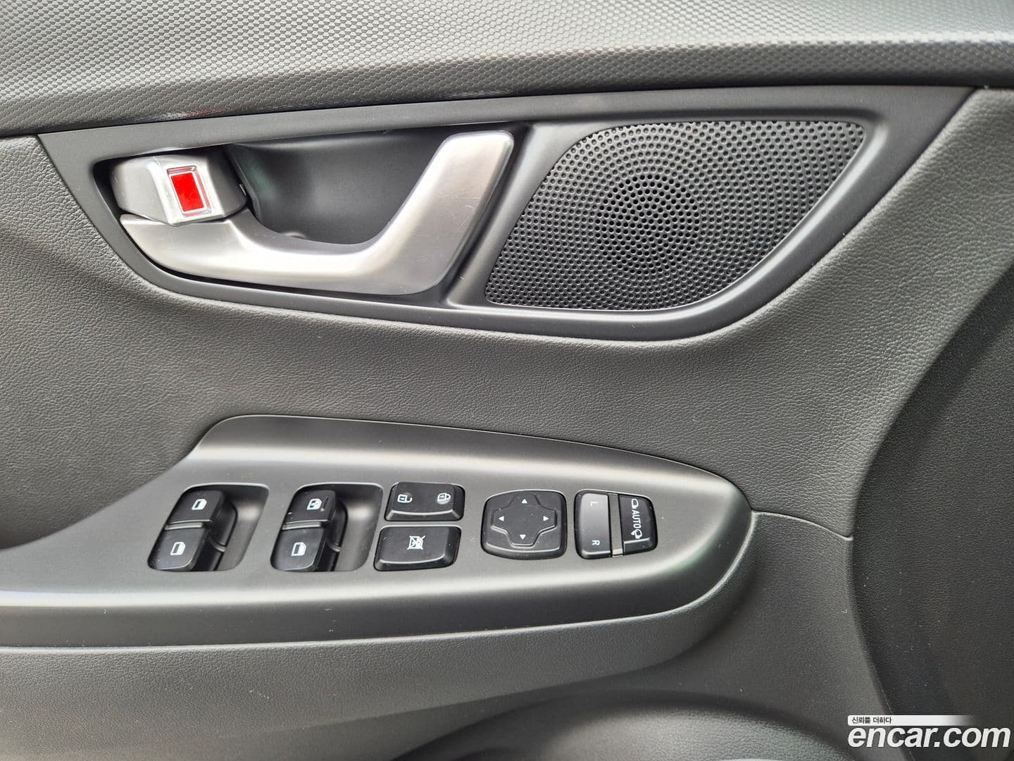 Main__Slider__Photo:Kona Hyundai 2021.4-14